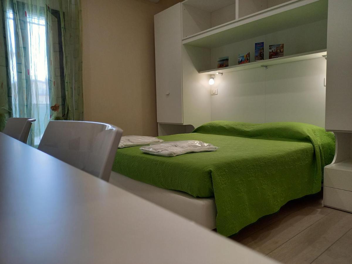 M & M Hotel Agropoli Buitenkant foto