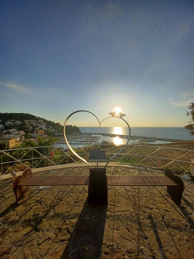 M & M Hotel Agropoli Buitenkant foto